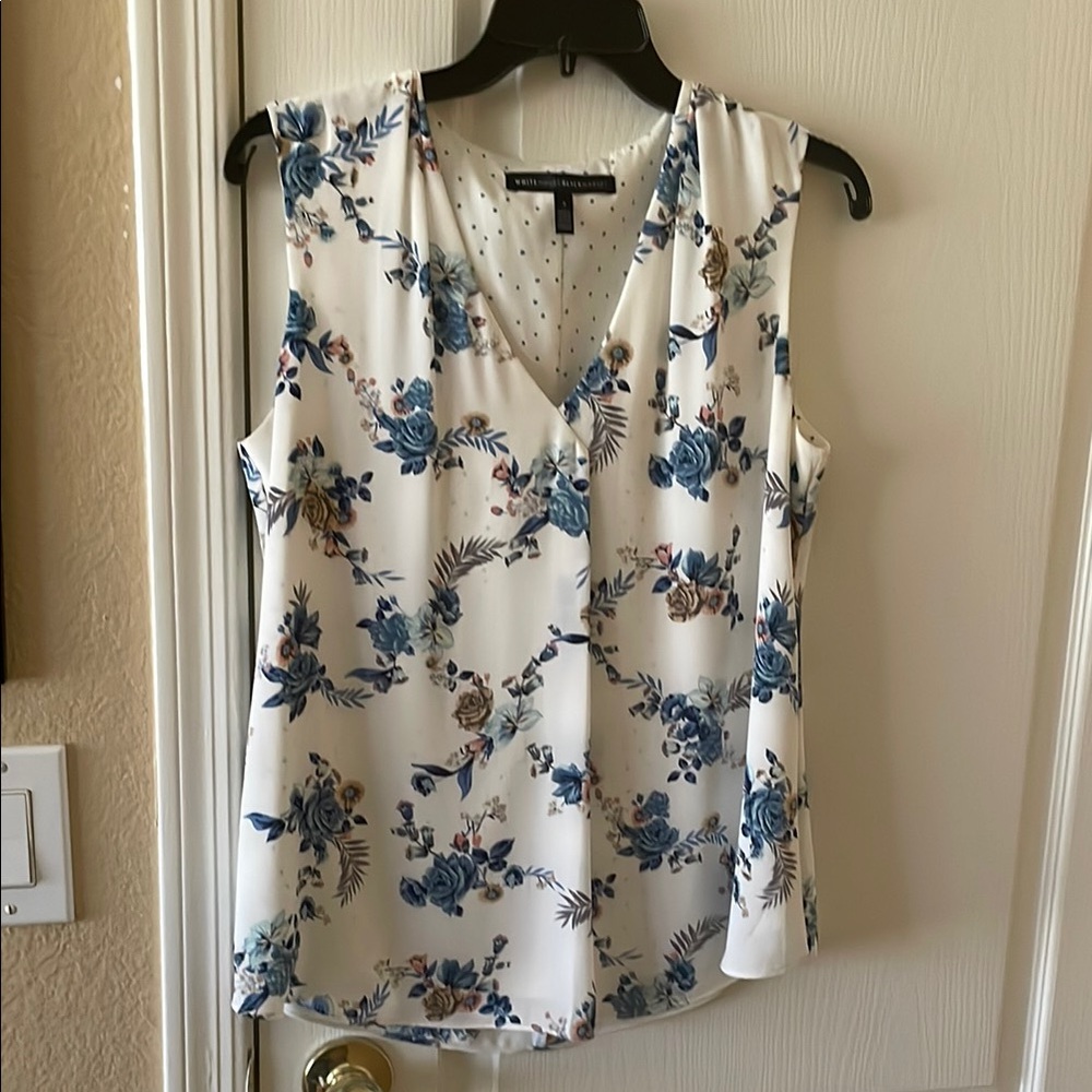 White House Black Market Sleeveless Blue and Gray Blouse